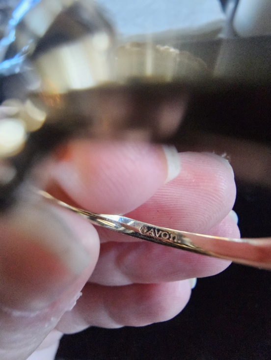 Vintage Avon Ring Size 8 - Picture 6 of 6